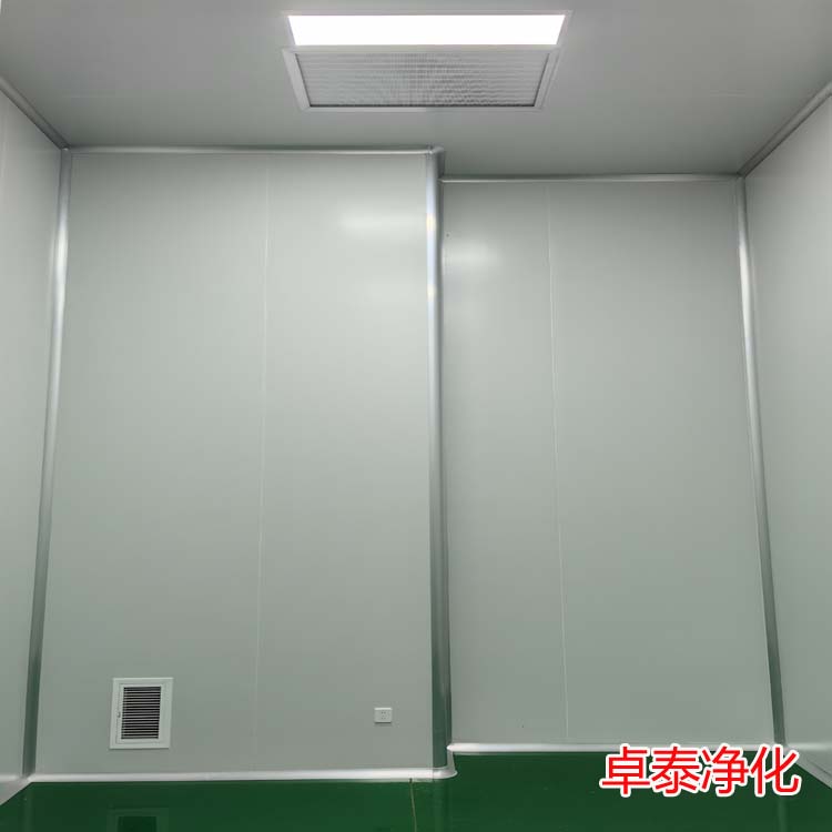 河北宏亮科技萬(wàn)級(jí)凈化車間裝修施工完成案例